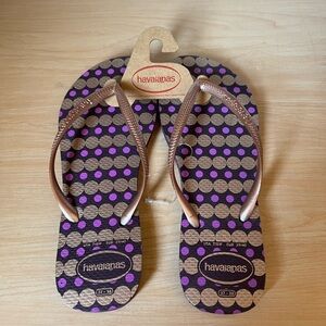 NWT havaianas flip flops